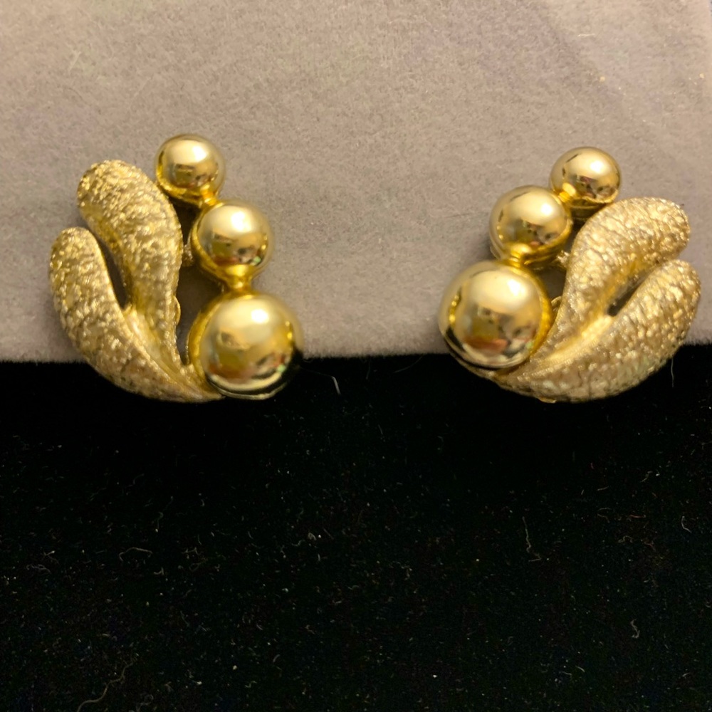 Coro Earring